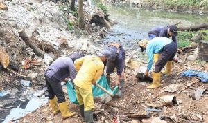 Bakal Kembali Difungsikan, Drainase Irigasi Sipon Cipondoh Tangerang Dinormalisasi 
